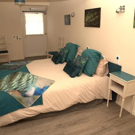 בית נופש Mon Savoureux Jardin Challain-la-Potherie